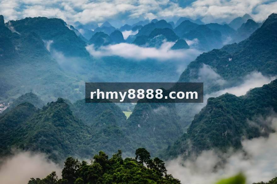 专访青训教练韩梓铭：从替补席走出的后腰，如何读懂比赛第二层逻辑